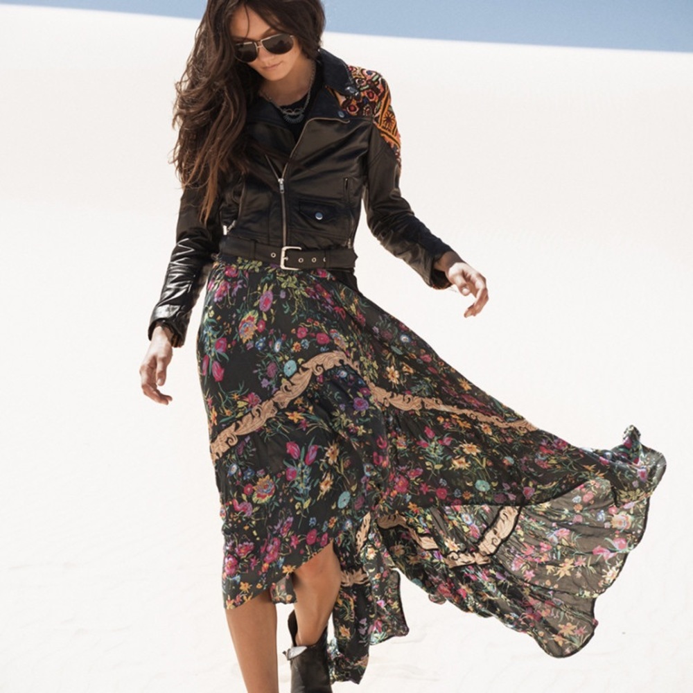 UFT Spell Gypsy Queen Castaway Skirt – Small